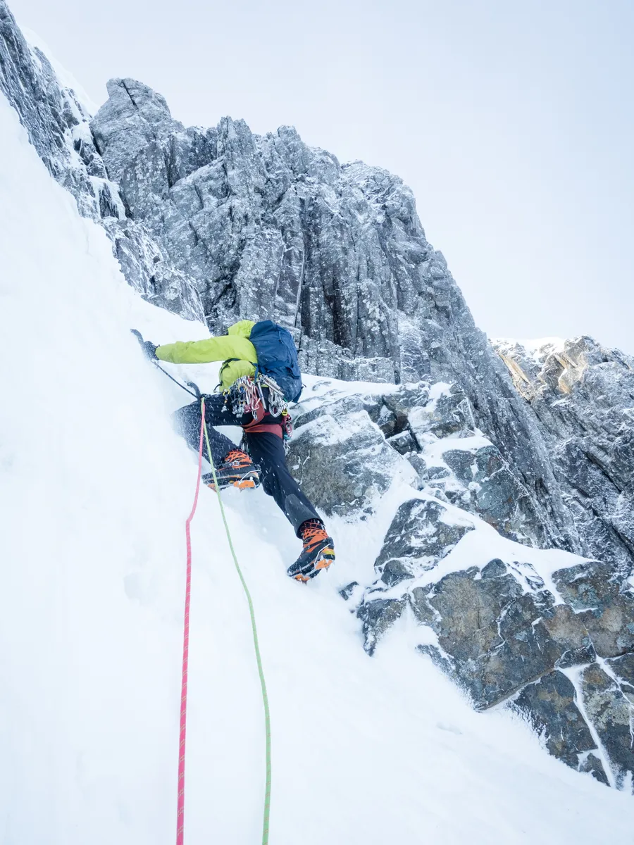 No3 Gully Buttress - Ben Nevis - Robbie Hearns - 2023
